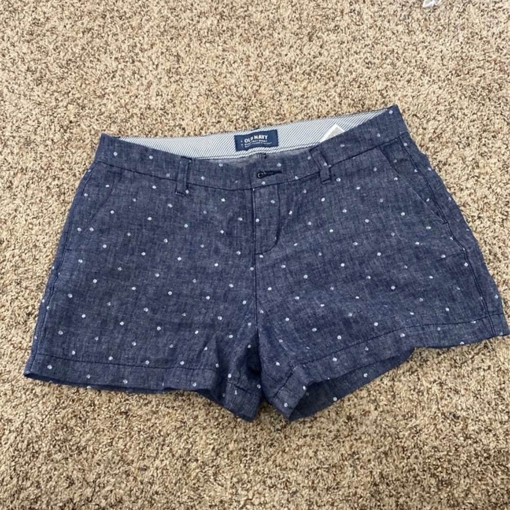 Old navy shorts